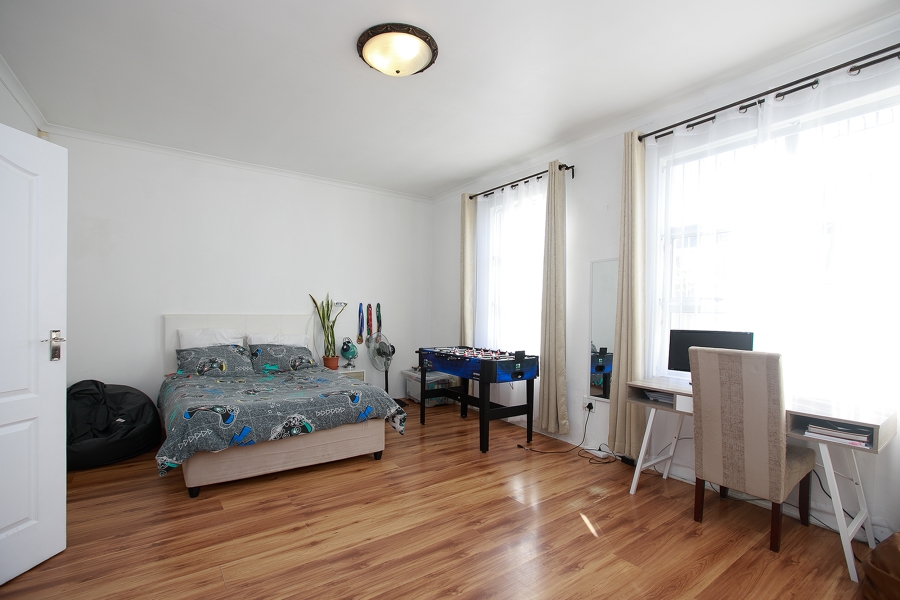 3 Bedroom Property for Sale in Claremont Western Cape